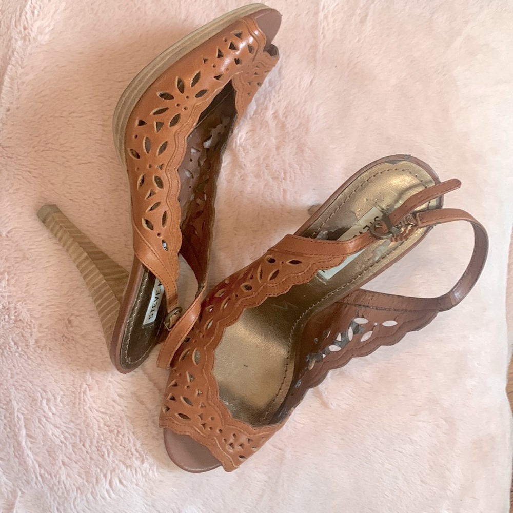 Steve Madden Slingback Heels